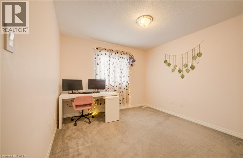 524 Windflower Crescent, Kitchener, Ontario  N2E 3S9 - Photo 23 - 40797763