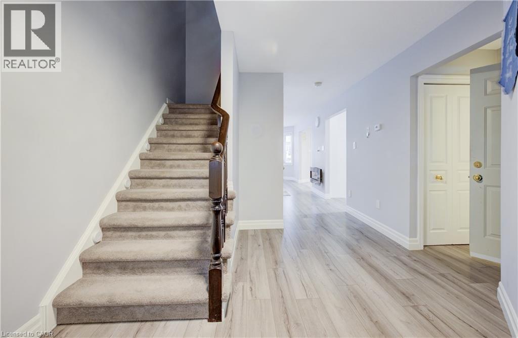 524 Windflower Crescent, Kitchener, Ontario  N2E 3S9 - Photo 5 - 40797763