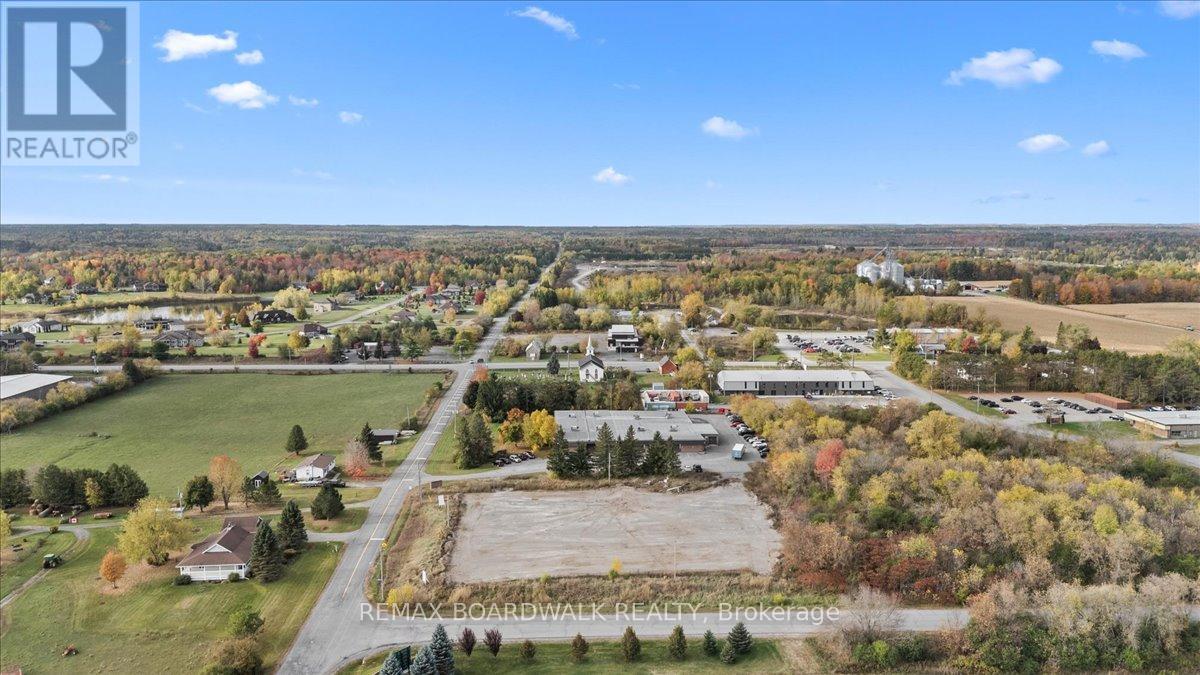 2167 Mcgee Side Road E, Ottawa, Ontario  K0A 1L0 - Photo 2 - X12464577