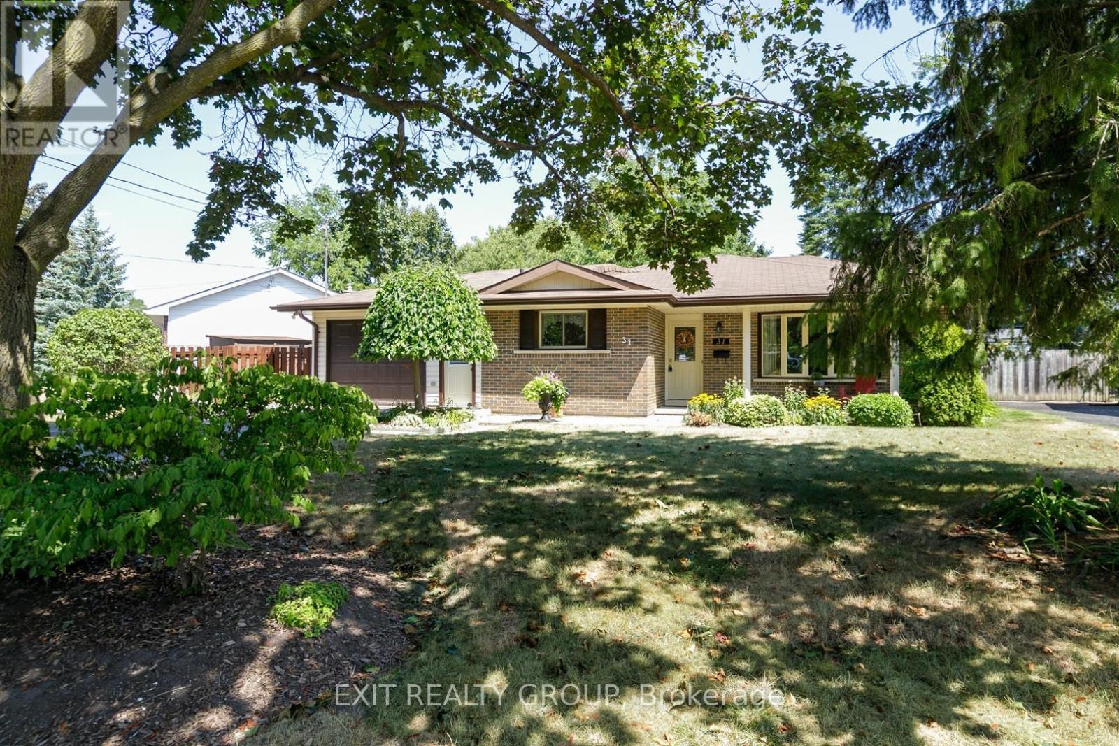 31 Lexington Crescent, Belleville, Ontario  K8P 4L2 - Photo 30 - X12691434