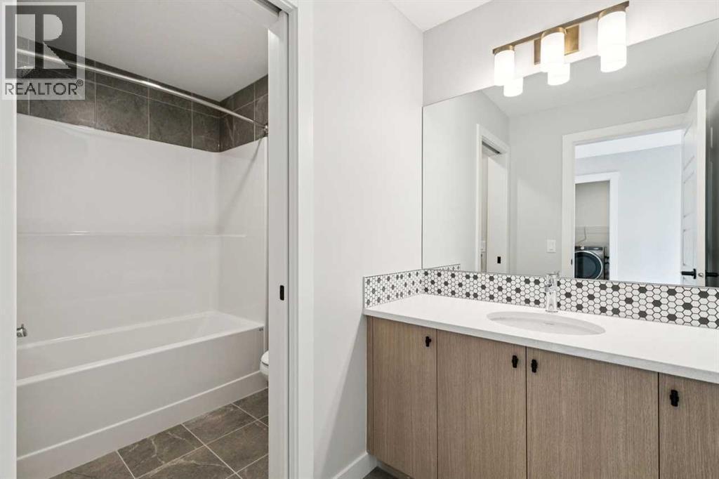 94 Heartwood Villas Se, Calgary, Alberta  T3S 0R4 - Photo 25 - A2271839