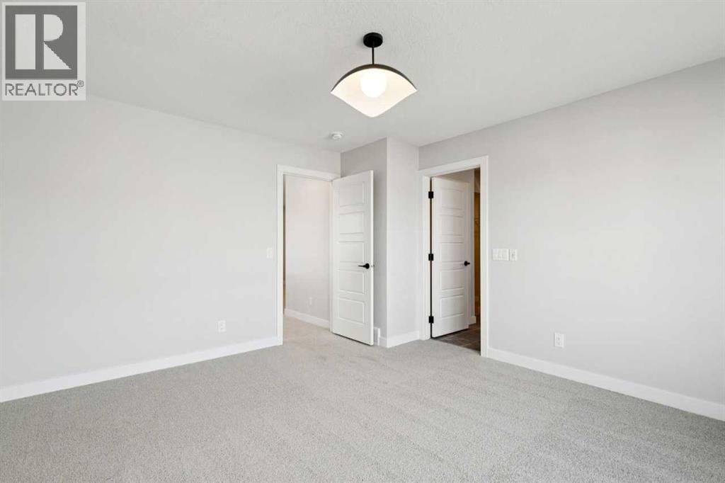 94 Heartwood Villas Se, Calgary, Alberta  T3S 0R4 - Photo 34 - A2271839