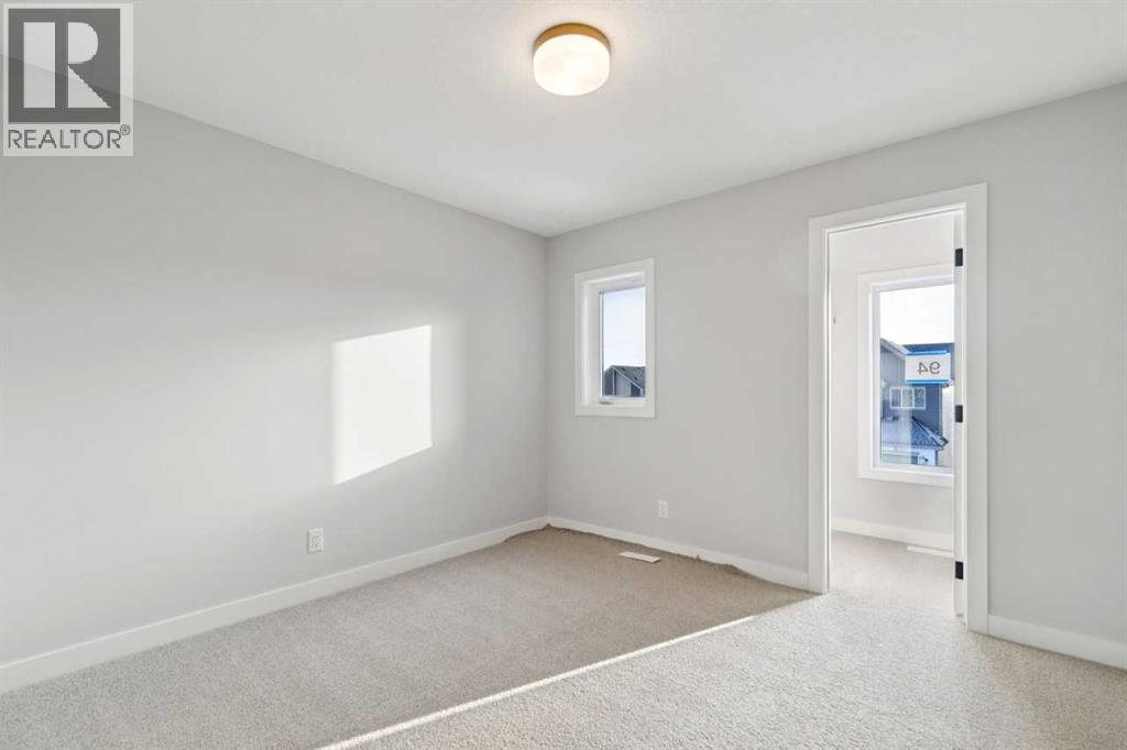 94 Heartwood Villas Se, Calgary, Alberta  T3S 0R4 - Photo 31 - A2271839