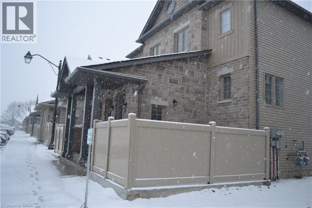 388 Old Huron Road Unit# 12d, Kitchener, Ontario  N2R 0J5 - Photo 3 - 40797796