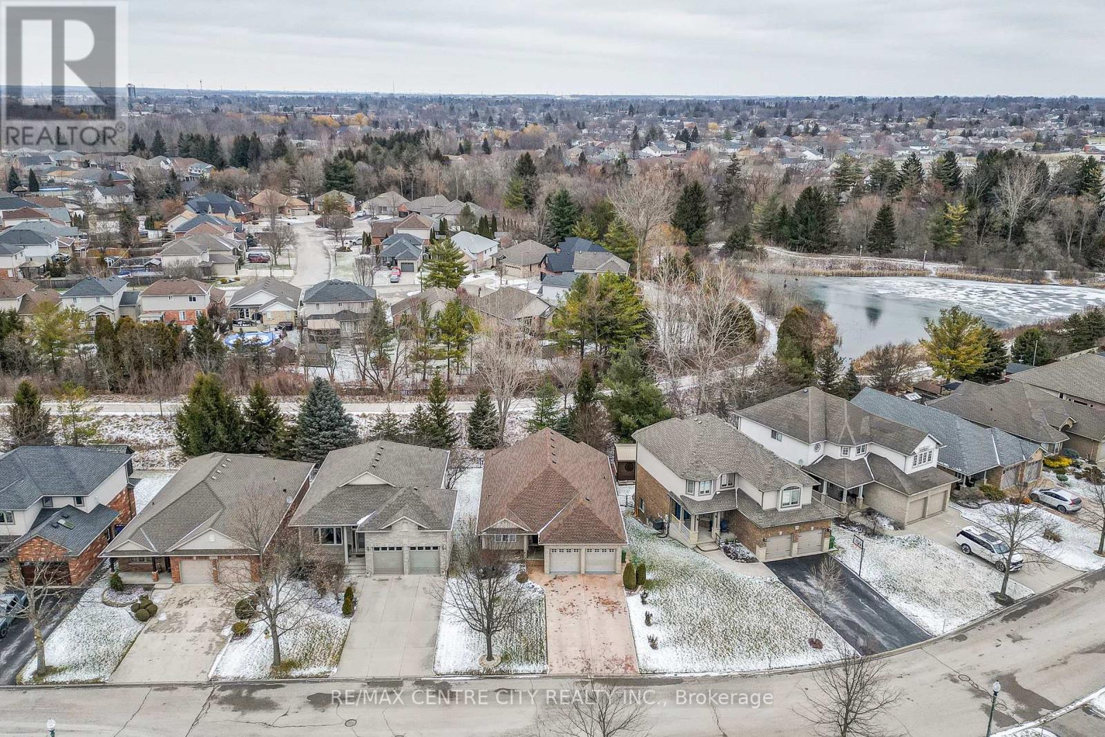 17 Hickory Lane, St. Thomas, Ontario  N5R 6K8 - Photo 3 - X12691422