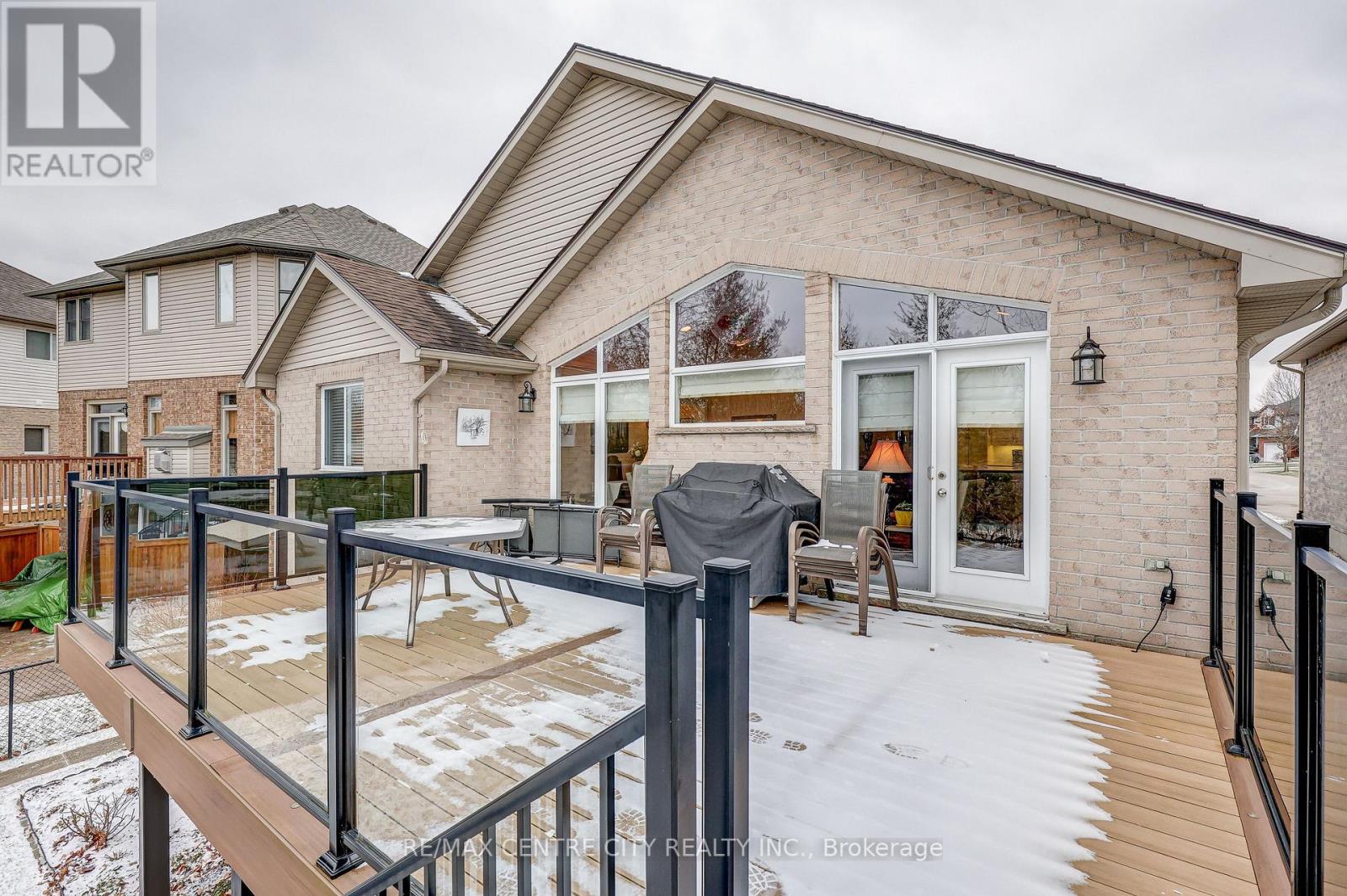 17 Hickory Lane, St. Thomas, Ontario  N5R 6K8 - Photo 41 - X12691422