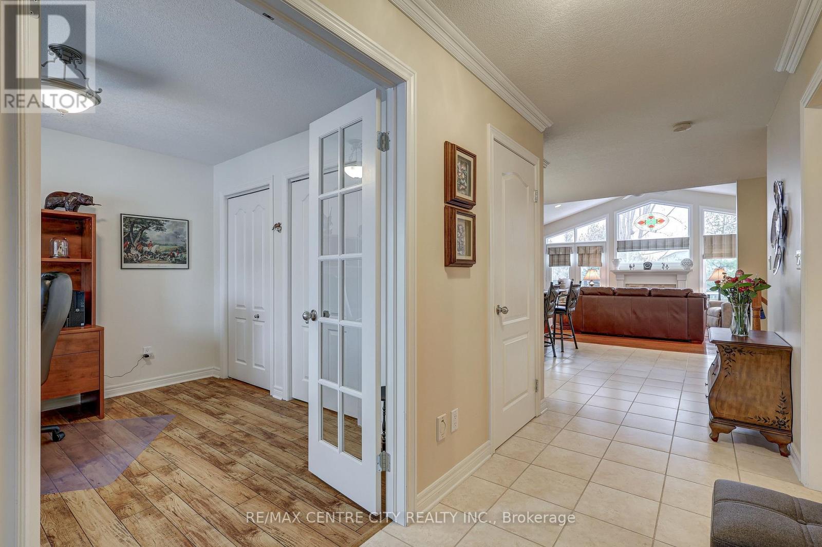 17 Hickory Lane, St. Thomas, Ontario  N5R 6K8 - Photo 7 - X12691422