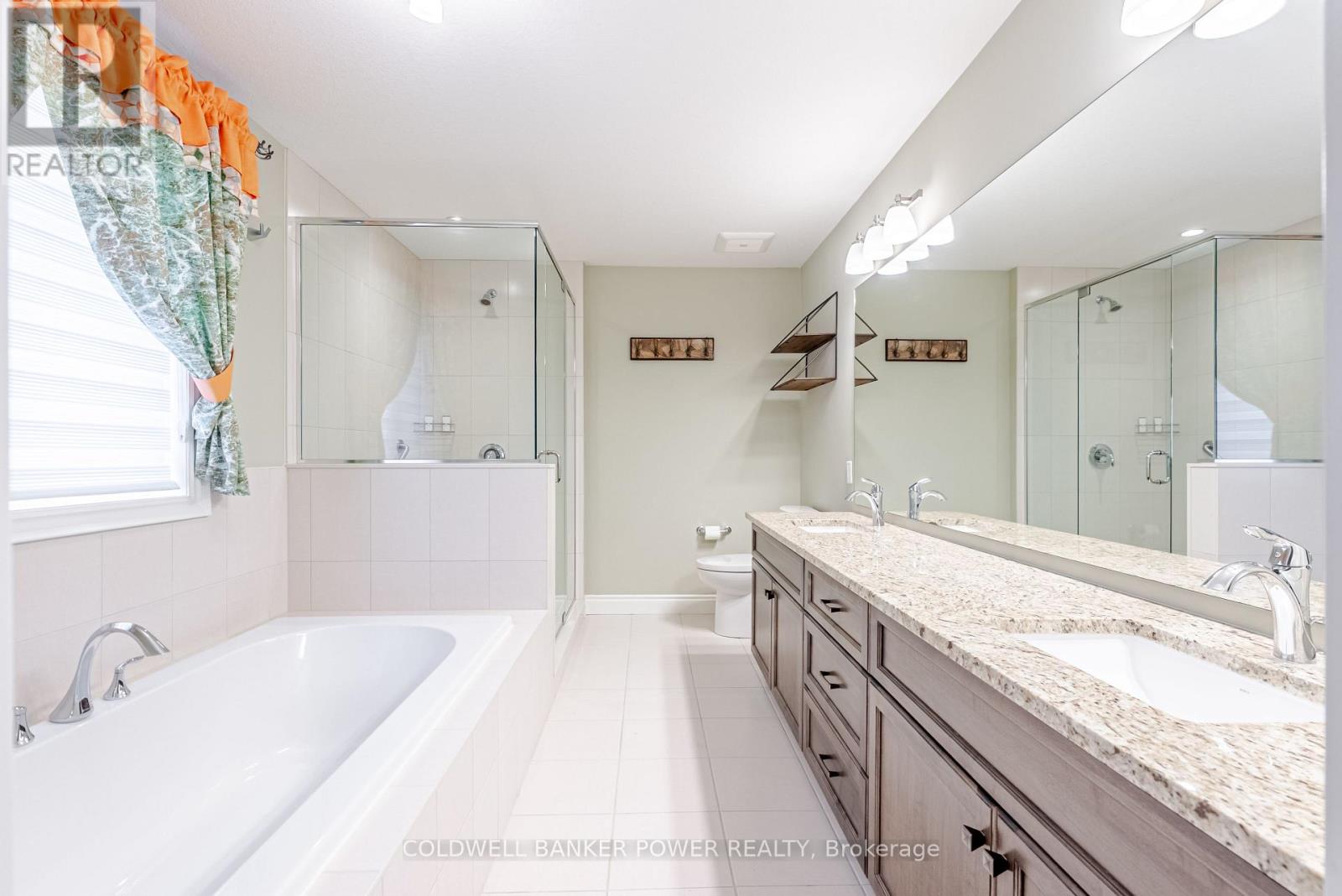 2277 Tokala Trail, London North, Ontario  N6G 0N6 - Photo 23 - X12691430