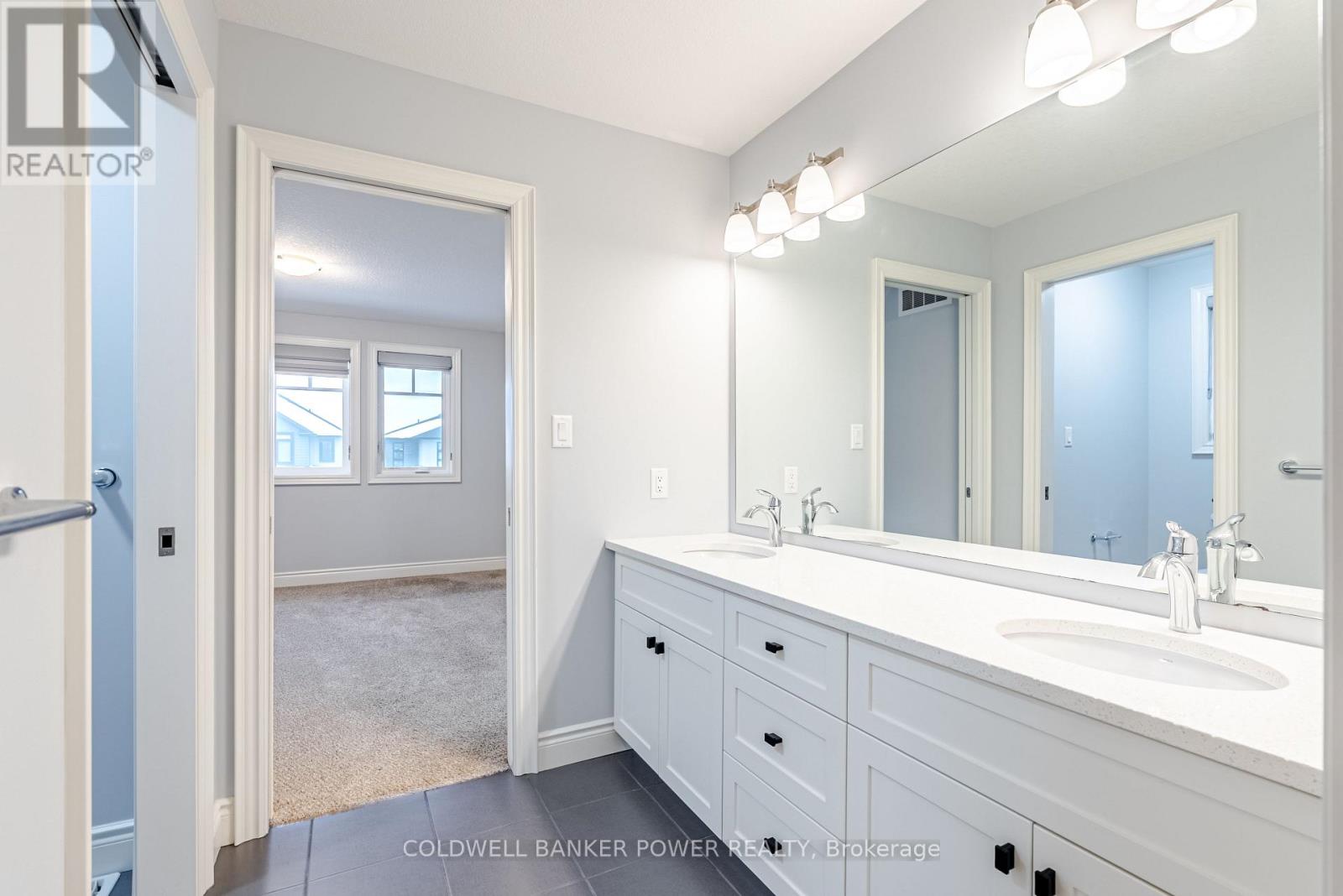 2277 Tokala Trail, London North, Ontario  N6G 0N6 - Photo 32 - X12691430