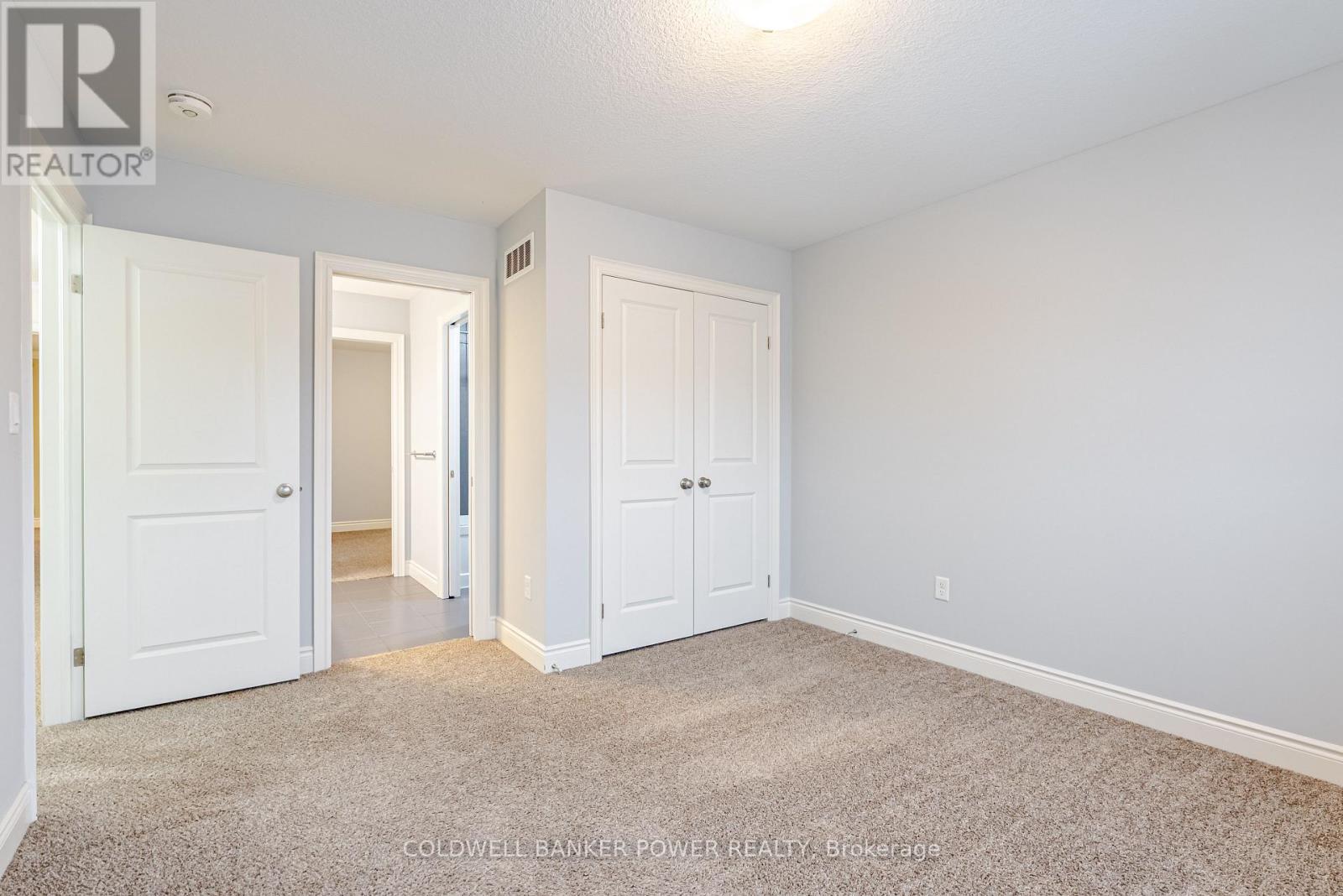 2277 Tokala Trail, London North, Ontario  N6G 0N6 - Photo 35 - X12691430