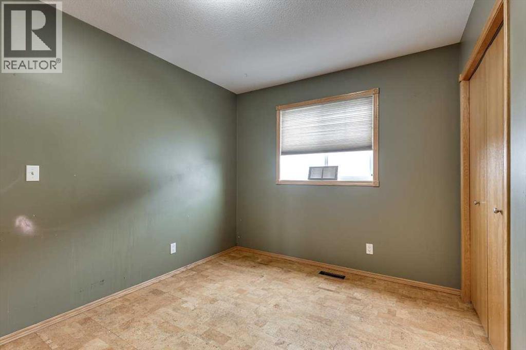 4 Hagerman Road, Sylvan Lake, Alberta  T4S 2K3 - Photo 18 - A2274450