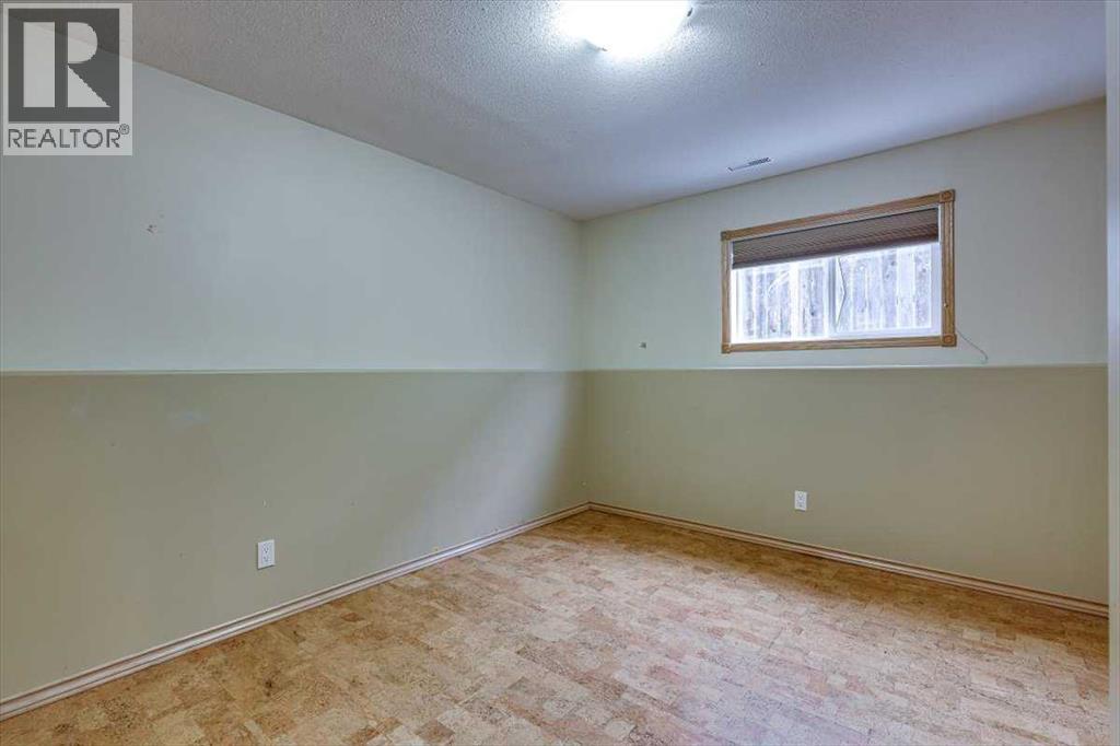 4 Hagerman Road, Sylvan Lake, Alberta  T4S 2K3 - Photo 31 - A2274450