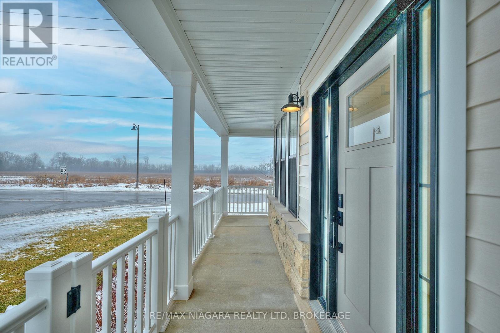 3 Beachwalk Crescent, Fort Erie, Ontario  L0S 1B0 - Photo 7 - X12676826