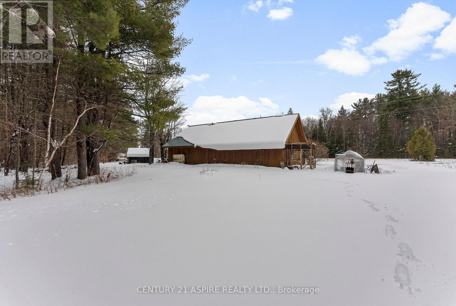 400 Calabogie Road, Mcnab/braeside, Ontario  K7S 3G8 - Photo 31 - X12691628