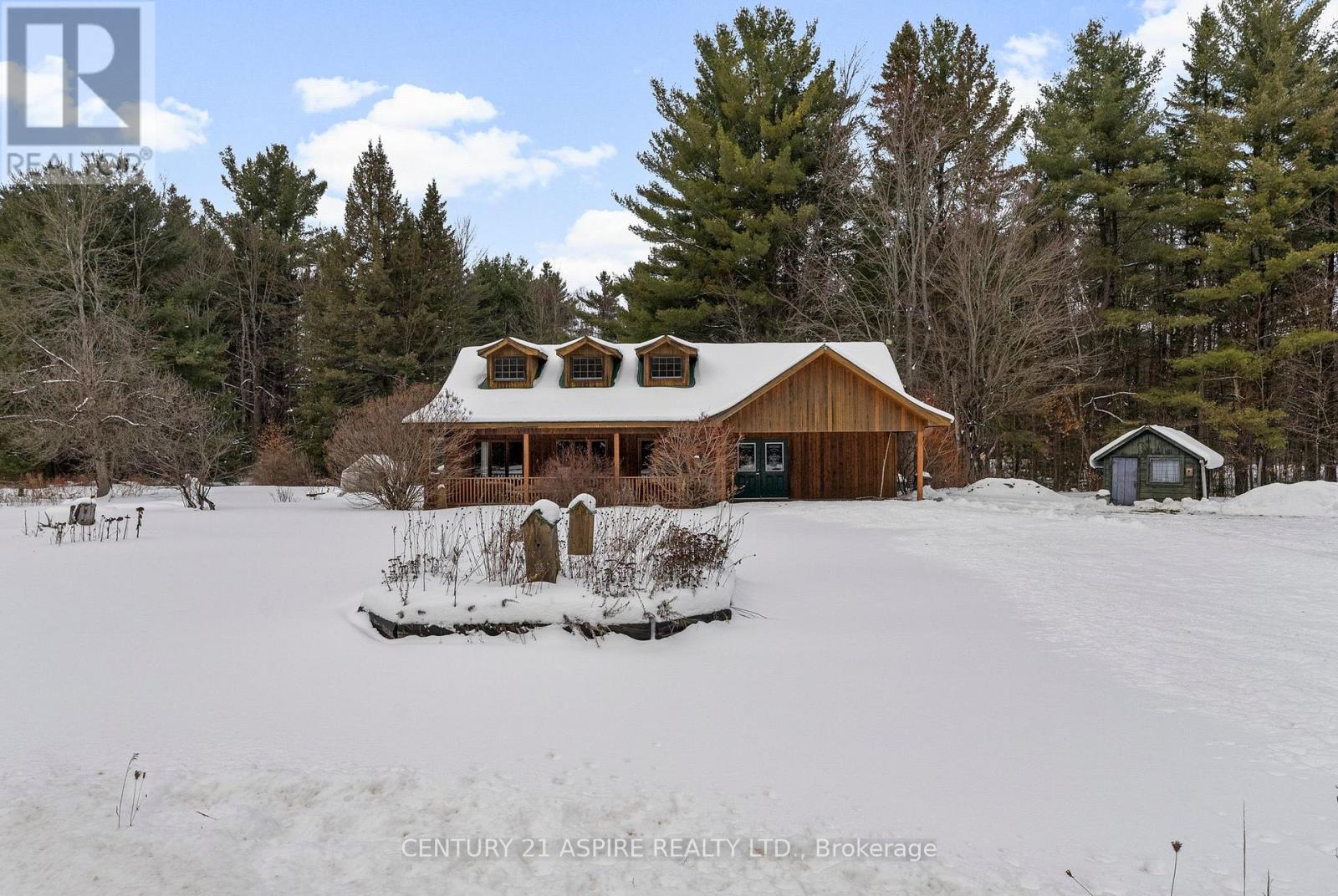 400 Calabogie Road, Mcnab/braeside, Ontario  K7S 3G8 - Photo 4 - X12691628