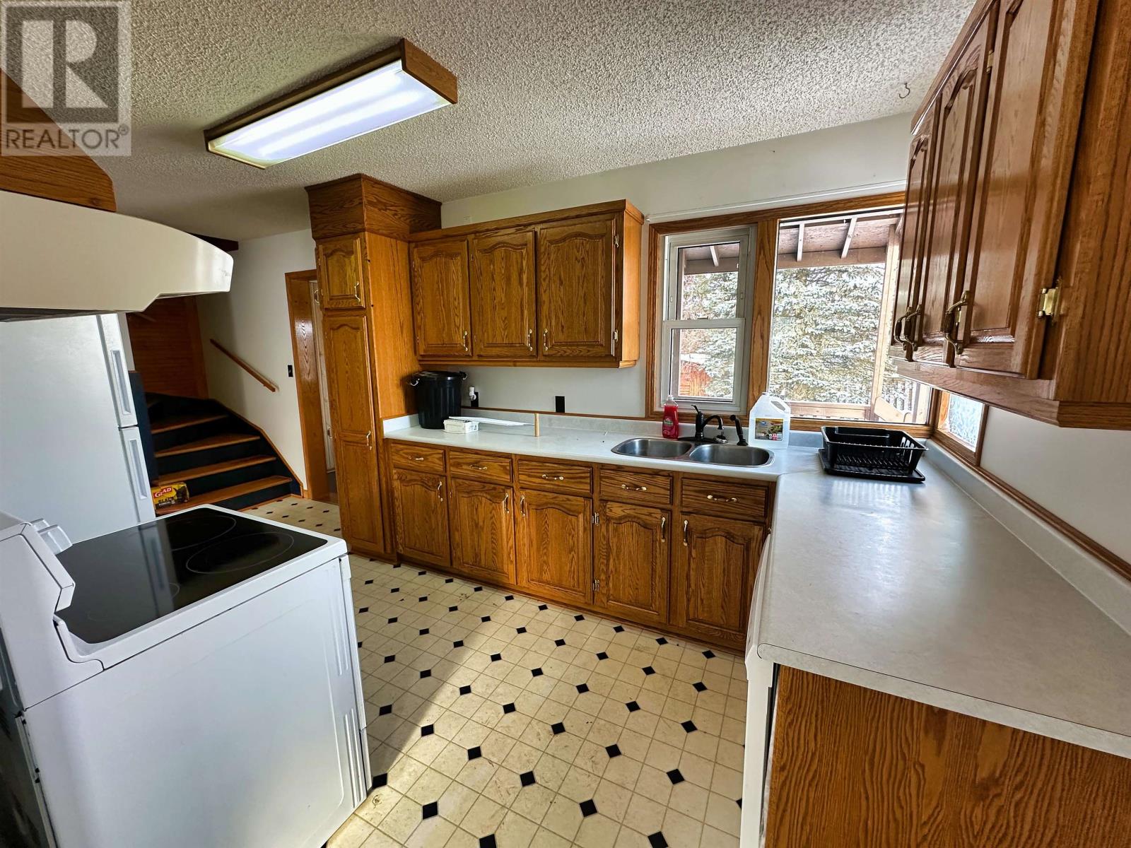 77 Rankin Street, Red Rock, Ontario  P0T 2P0 - Photo 10 - TB253676