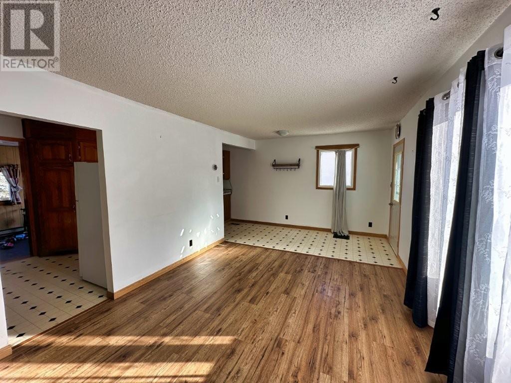 77 Rankin Street, Red Rock, Ontario  P0T 2P0 - Photo 6 - TB253676