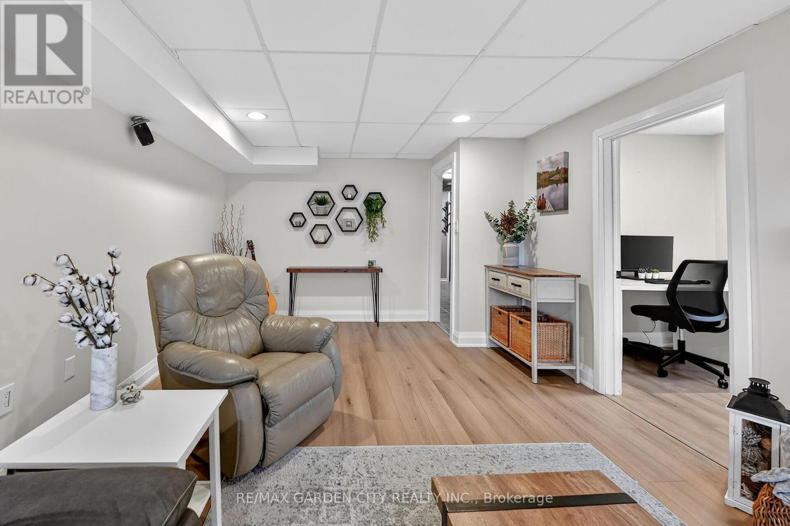 3917 Vineyard Crescent, Lincoln, Ontario  L0R 2C0 - Photo 24 - X12691432