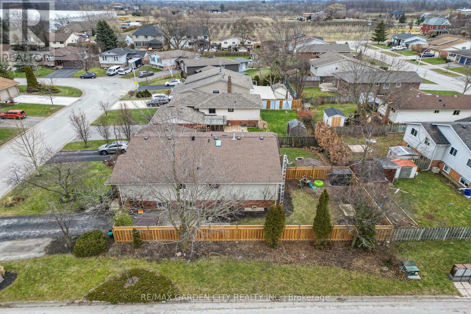 3917 Vineyard Crescent, Lincoln, Ontario  L0R 2C0 - Photo 35 - X12691432