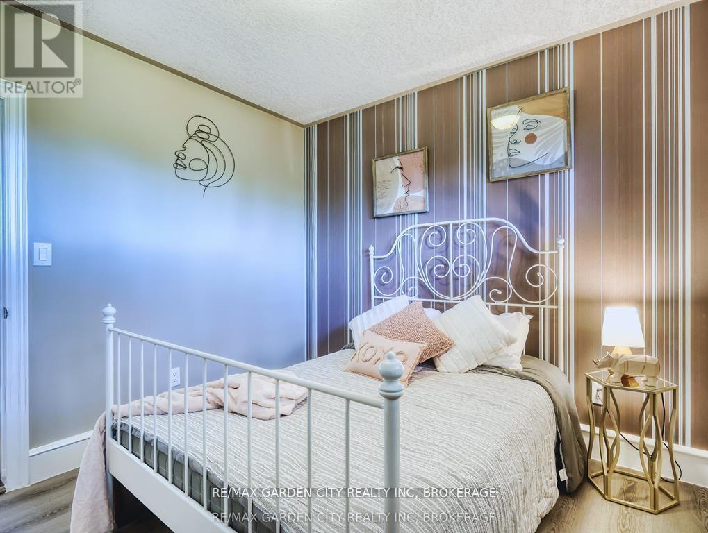 28 Marsdale Drive, St. Catharines, Ontario  L2T 3S3 - Photo 17 - X12691678