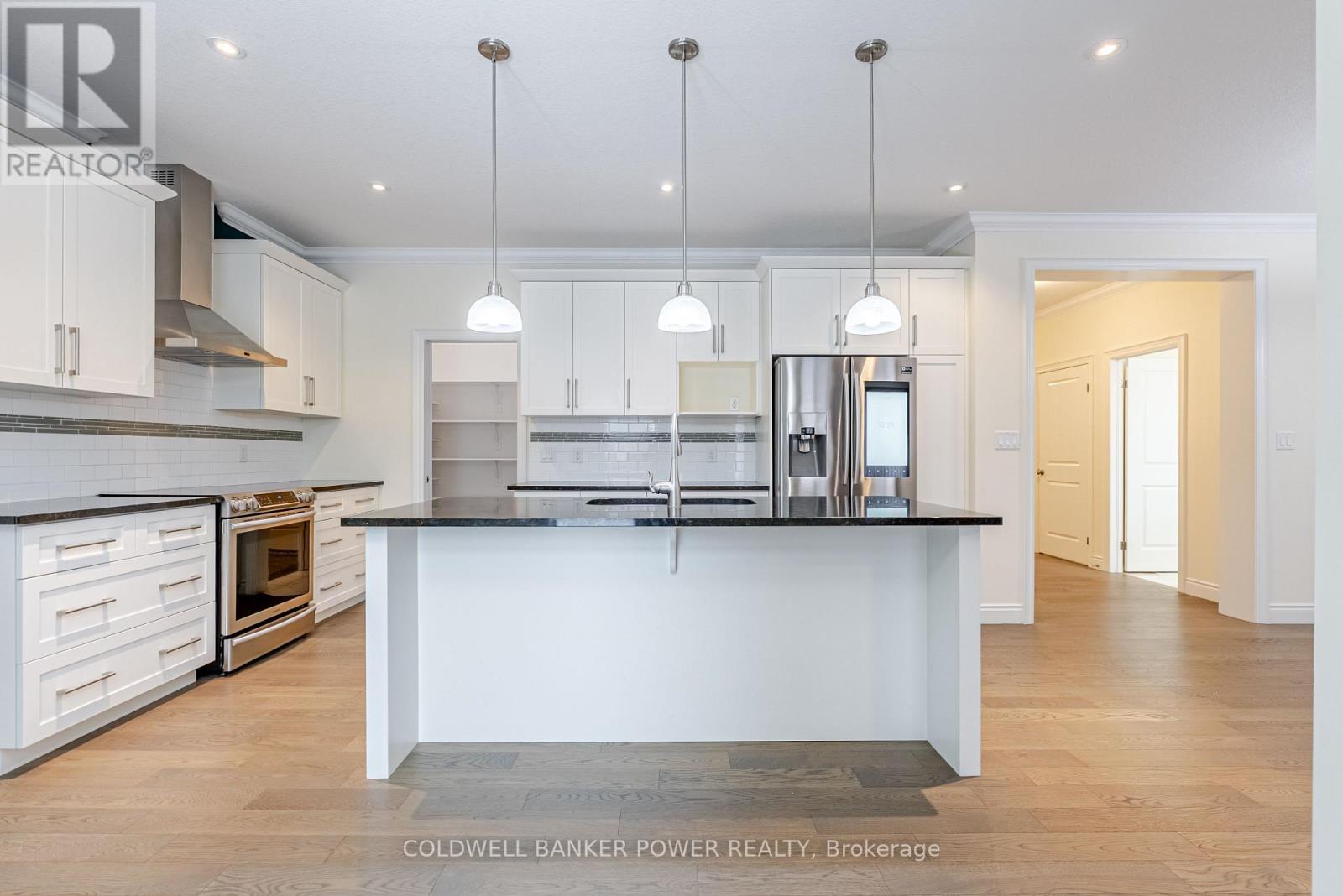 2277 Tokala Trail, London North, Ontario  N6G 0N6 - Photo 12 - X12691430