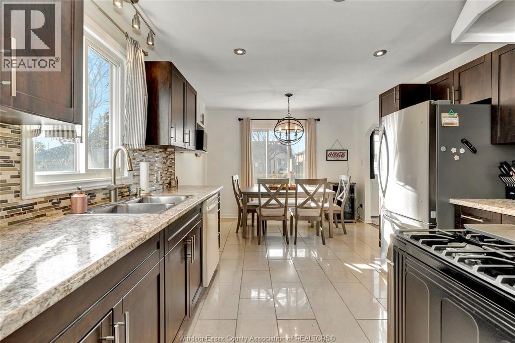 2572 Tourangeau Road, Windsor, Ontario  N8W 4N9 - Photo 11 - 26000980