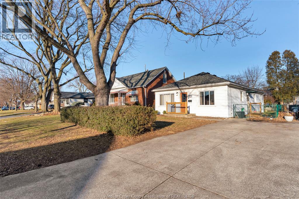 2572 Tourangeau Road, Windsor, Ontario  N8W 4N9 - Photo 27 - 26000980