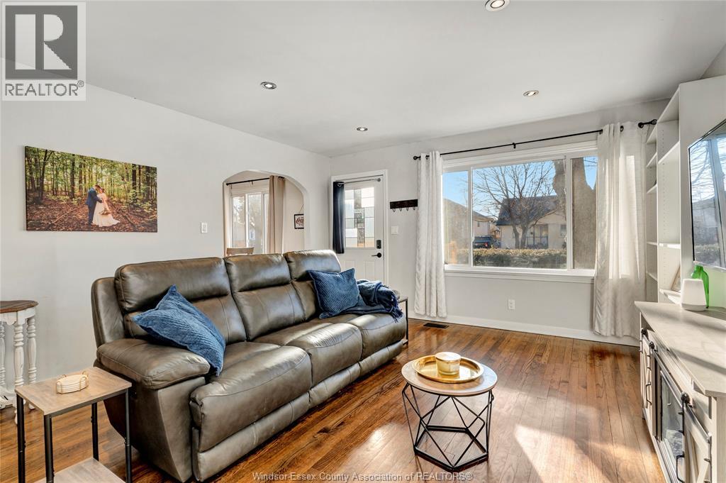 2572 Tourangeau Road, Windsor, Ontario  N8W 4N9 - Photo 6 - 26000980