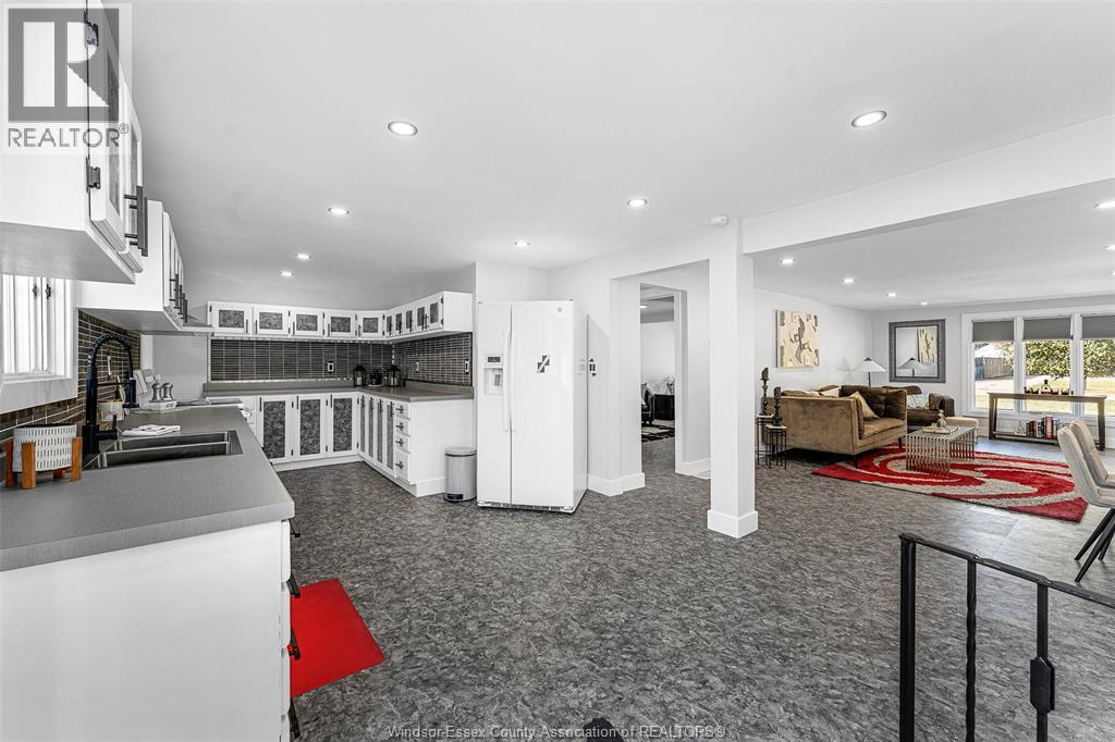 649 Edinborough Street, Windsor, Ontario N8X 3C8 - Photo 14 - 26000979