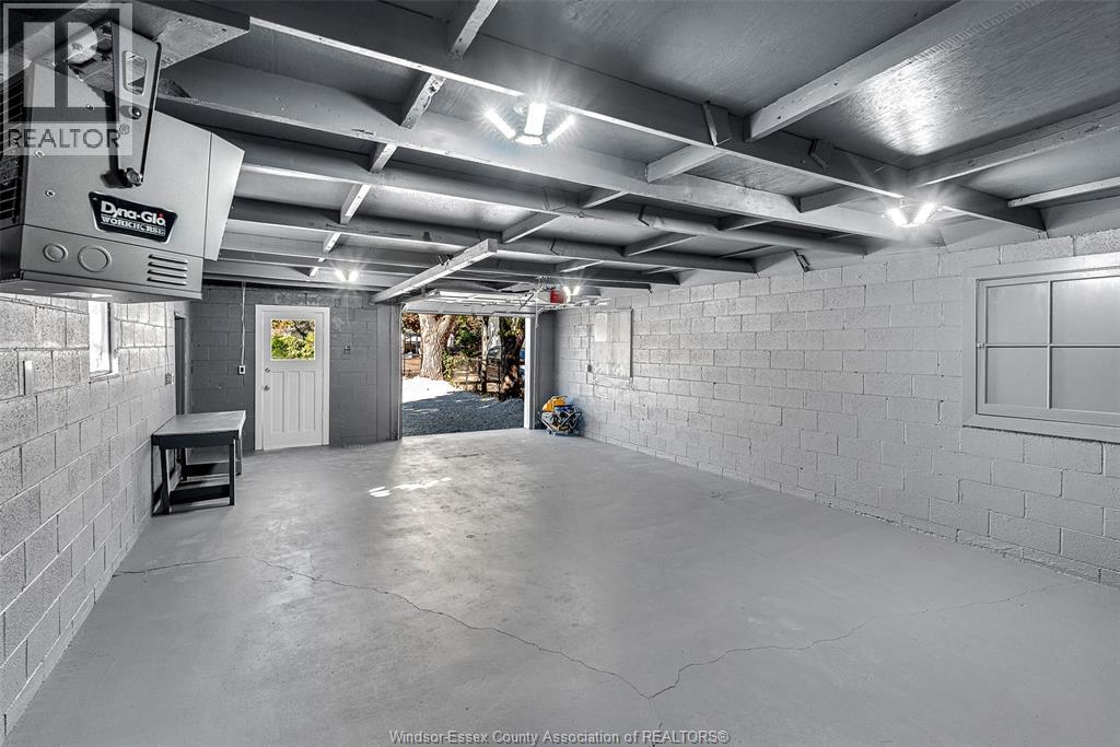 649 Edinborough Street, Windsor, Ontario N8X 3C8 - Photo 30 - 26000979