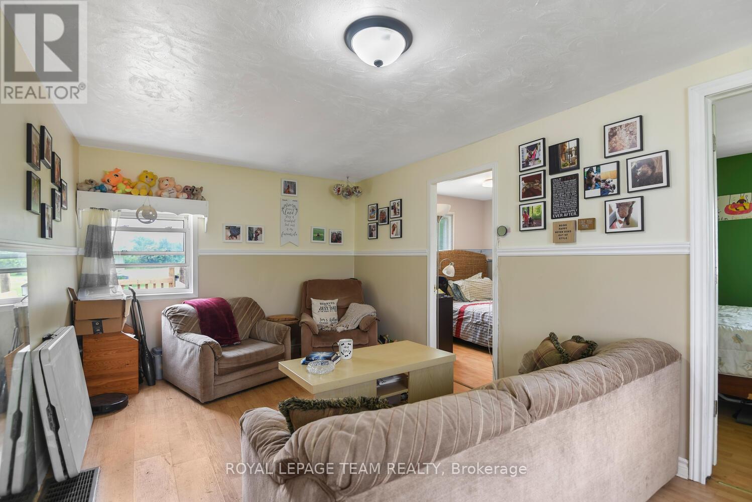 6 Burchell Street, Edwardsburgh/cardinal, Ontario  K0E 1T1 - Photo 11 - X12205878