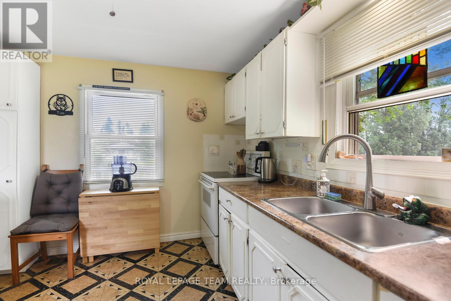 6 Burchell Street, Edwardsburgh/cardinal, Ontario  K0E 1T1 - Photo 21 - X12205878