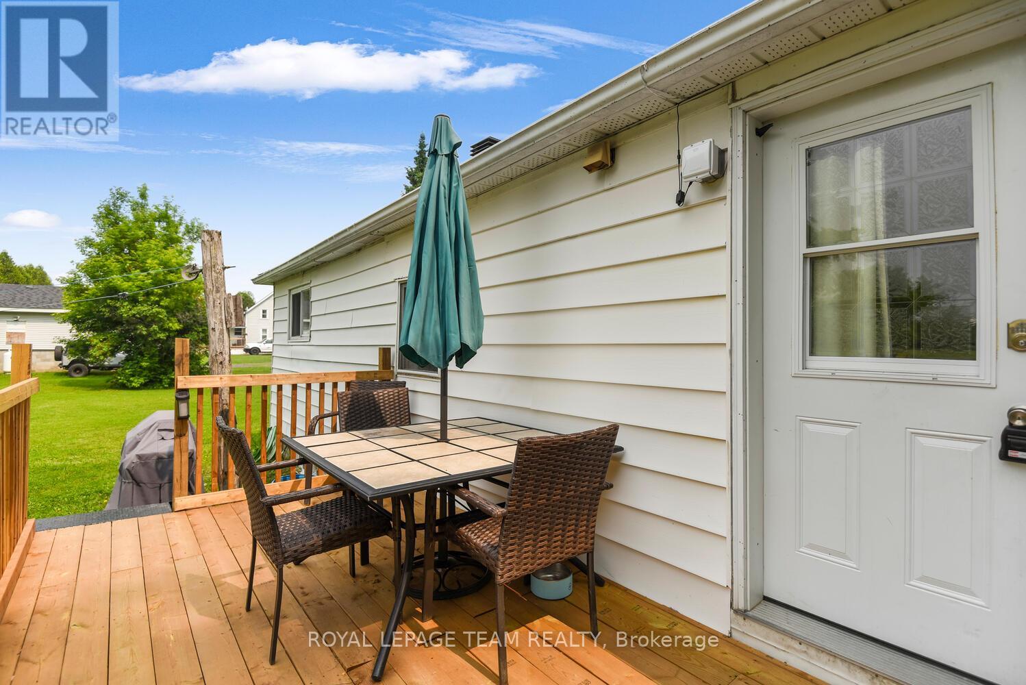 6 Burchell Street, Edwardsburgh/cardinal, Ontario  K0E 1T1 - Photo 33 - X12205878