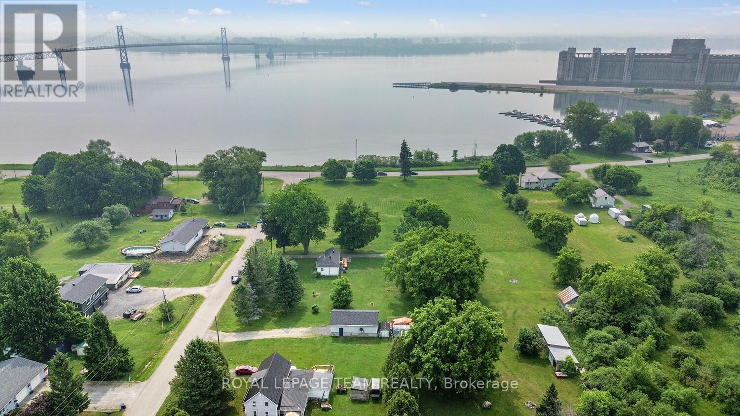 6 Burchell Street, Edwardsburgh/cardinal, Ontario  K0E 1T1 - Photo 7 - X12205878