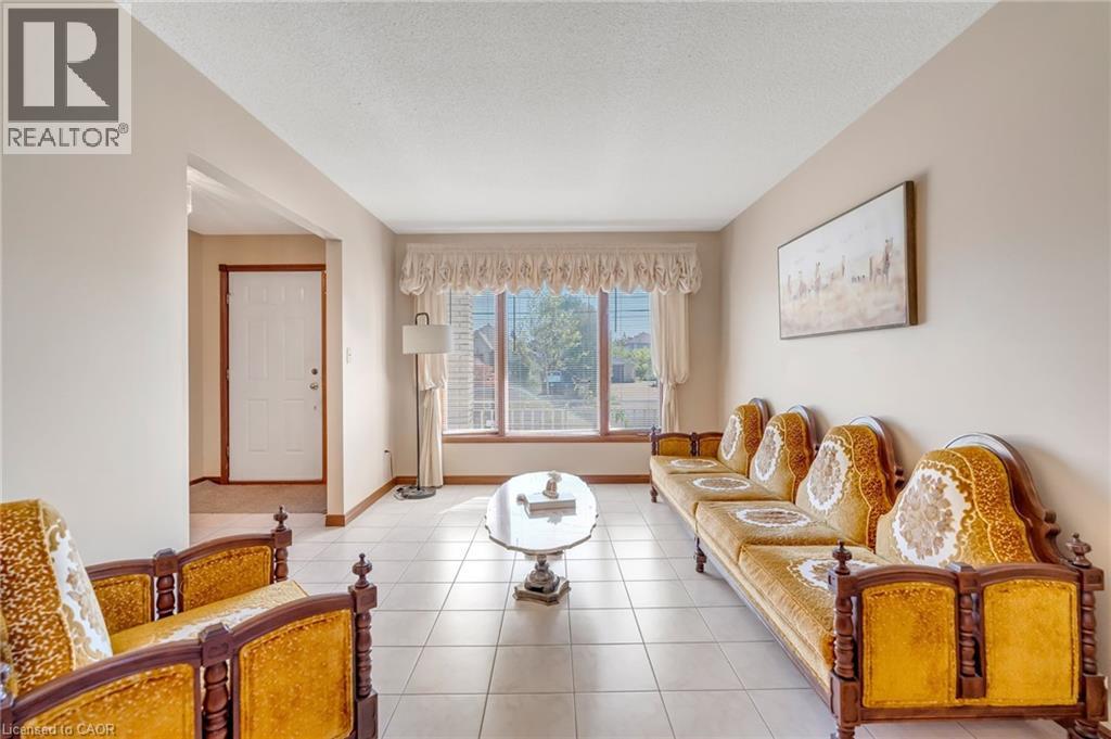 203 Margaret Avenue, Hamilton, Ontario  L8E 2H9 - Photo 6 - 40765407