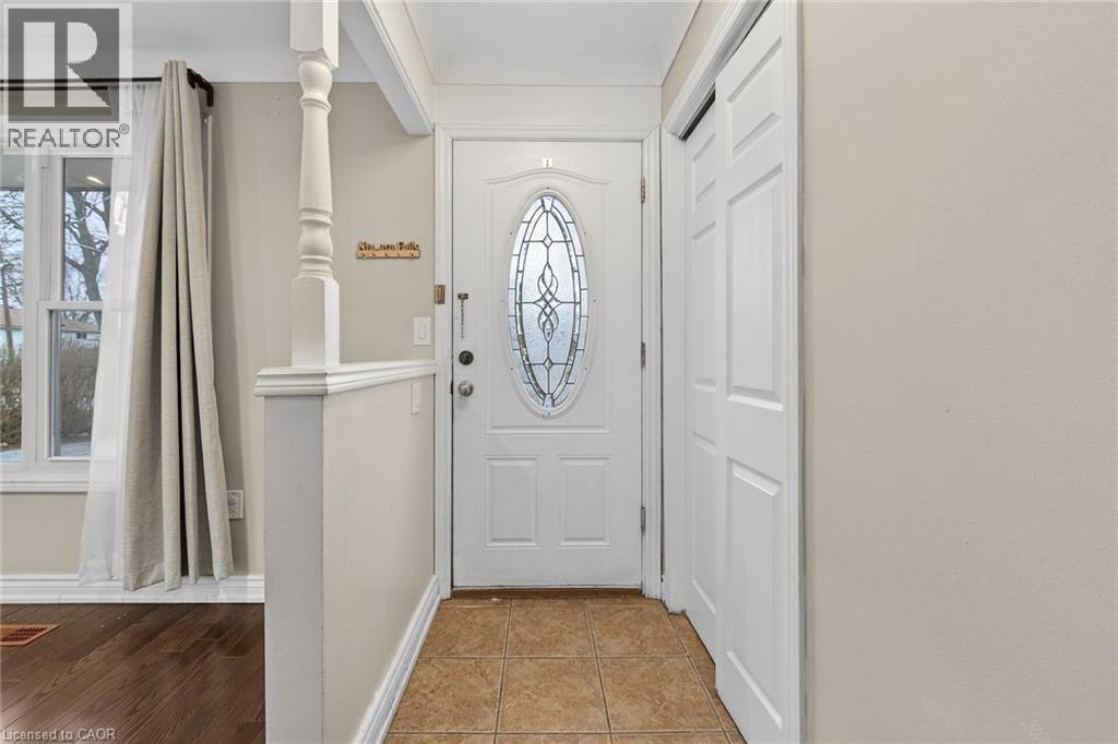 7053 Bonnie Street, Niagara Falls, Ontario  L2G 7N1 - Photo 9 - 40792622