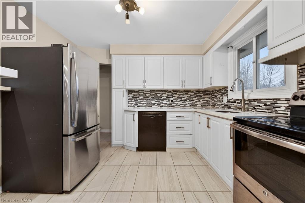 7053 Bonnie Street, Niagara Falls, Ontario  L2G 7N1 - Photo 14 - 40792622