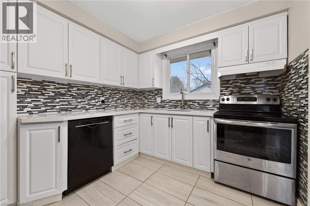 7053 Bonnie Street, Niagara Falls, Ontario  L2G 7N1 - Photo 15 - 40792622