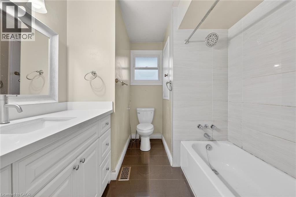 7053 Bonnie Street, Niagara Falls, Ontario  L2G 7N1 - Photo 19 - 40792622