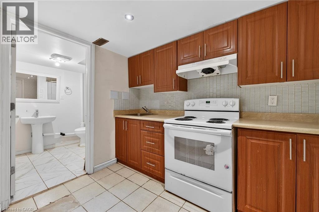 7053 Bonnie Street, Niagara Falls, Ontario  L2G 7N1 - Photo 33 - 40792622