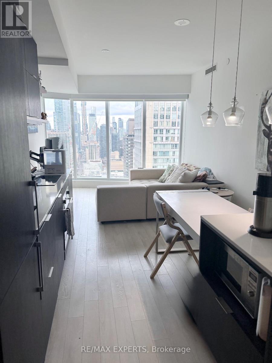 3414 - 197 Yonge Street, Toronto, Ontario  M5B 0C1 - Photo 11 - C12691410