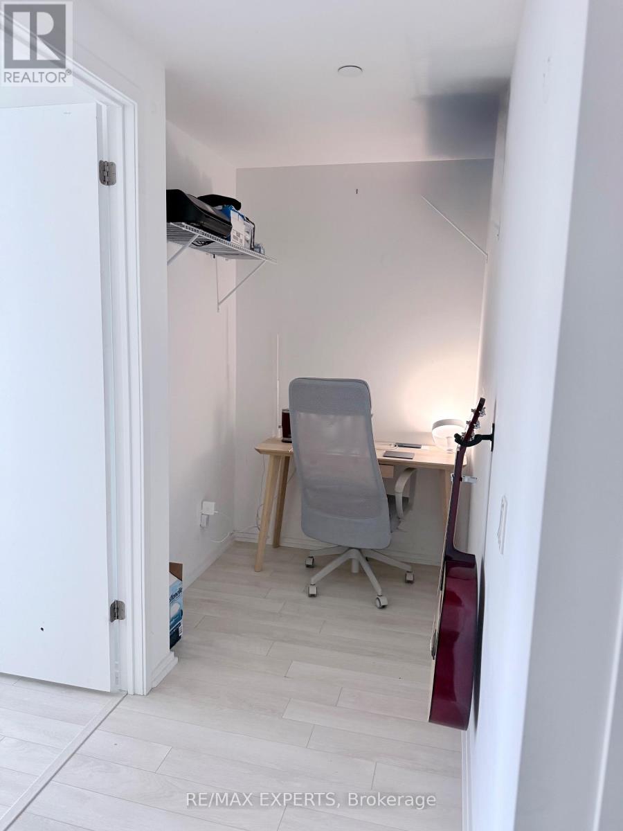 3414 - 197 Yonge Street, Toronto, Ontario  M5B 0C1 - Photo 12 - C12691410