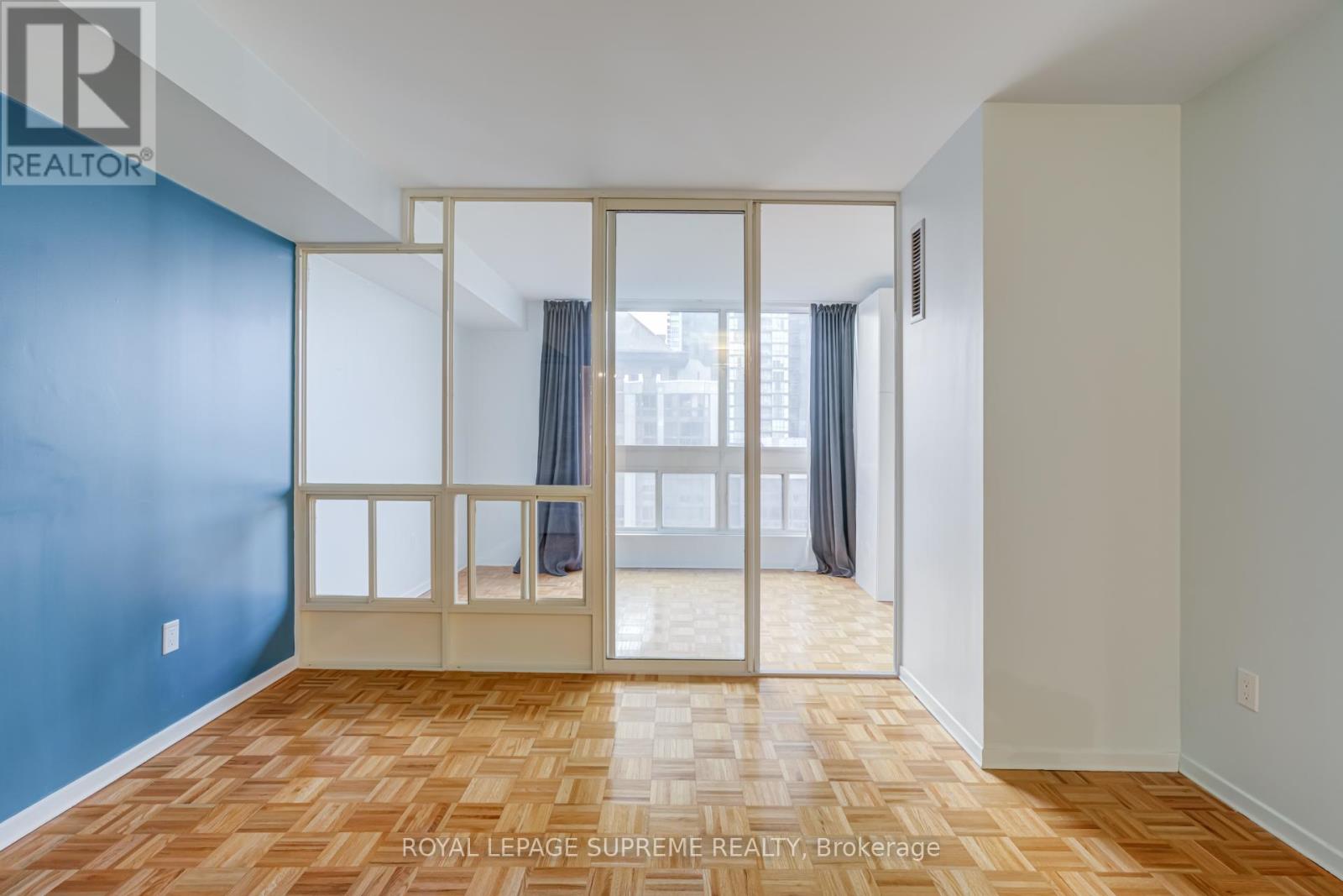 1804 - 5 Kenneth Avenue, Toronto, Ontario  M2N 6M7 - Photo 18 - C12691582