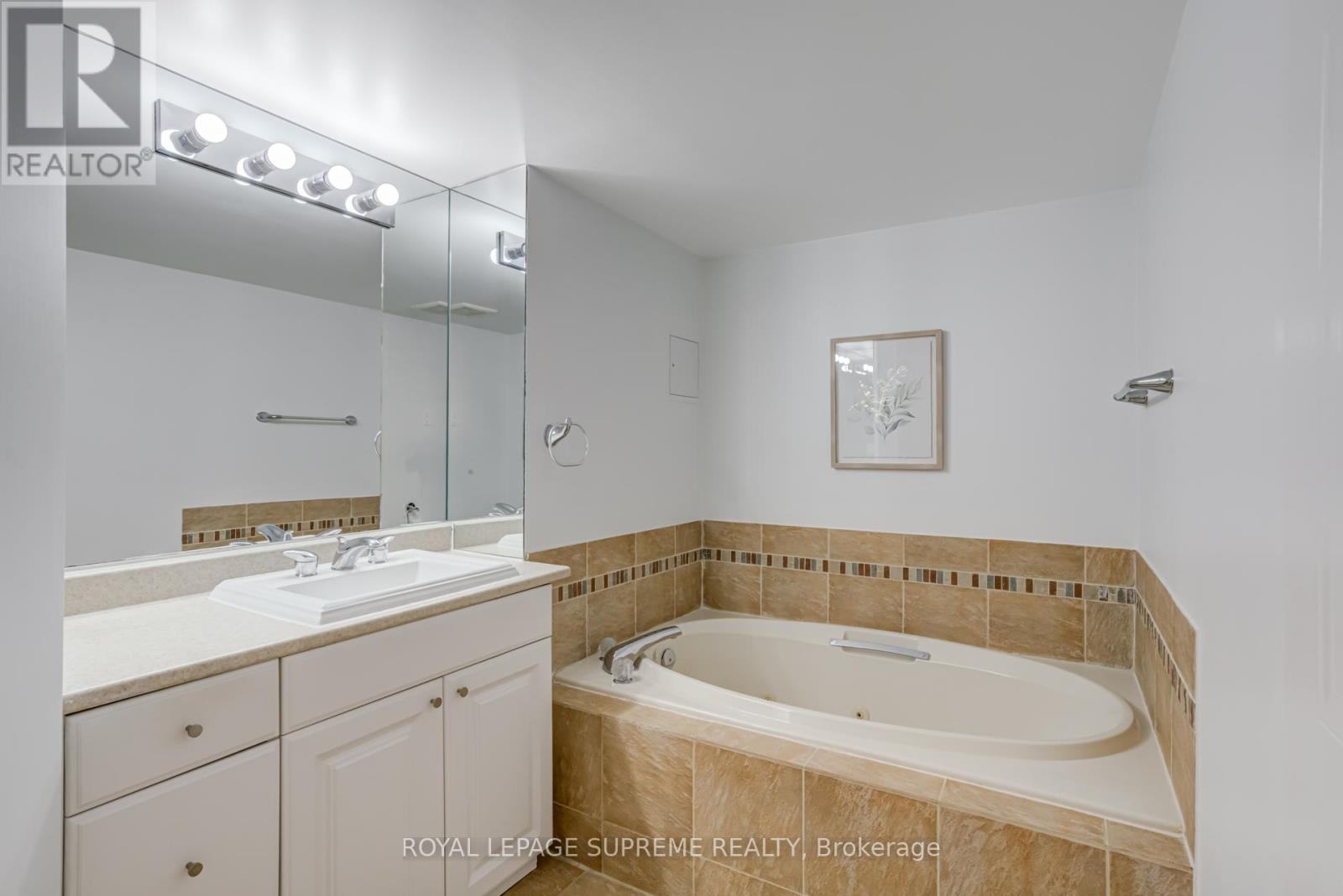 1804 - 5 Kenneth Avenue, Toronto, Ontario  M2N 6M7 - Photo 23 - C12691582