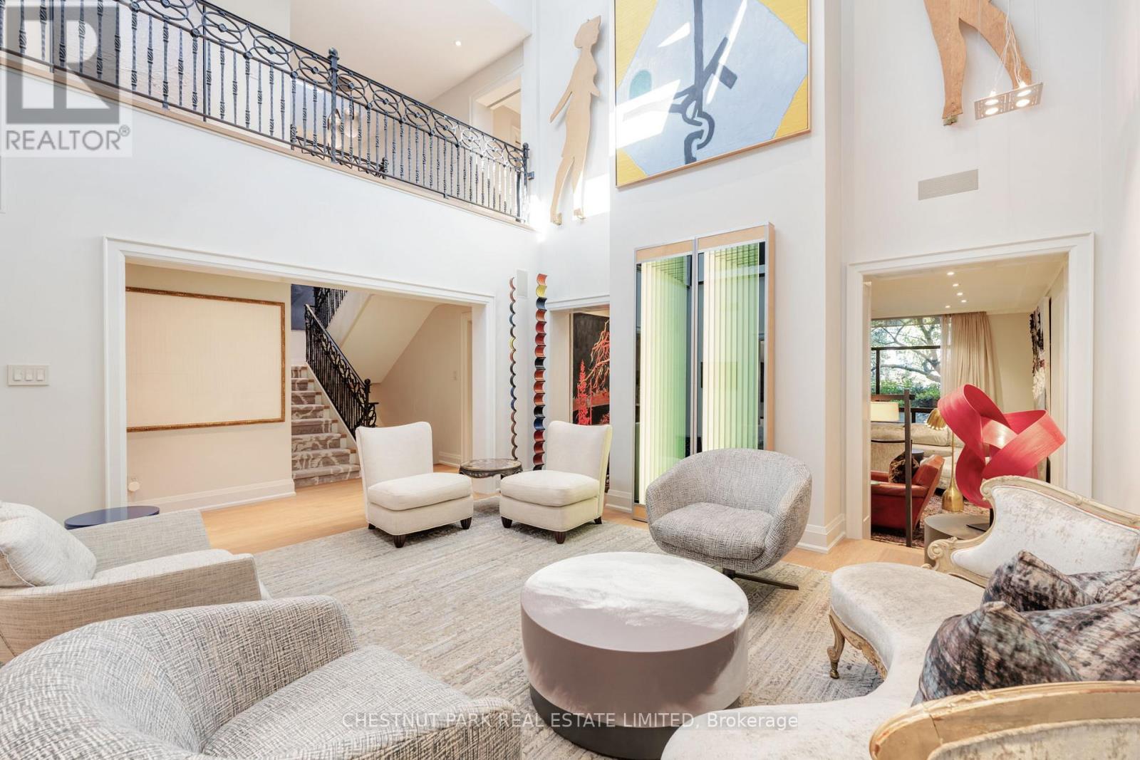 84 Oriole Road, Toronto, Ontario  M4V 2G1 - Photo 10 - C12691640