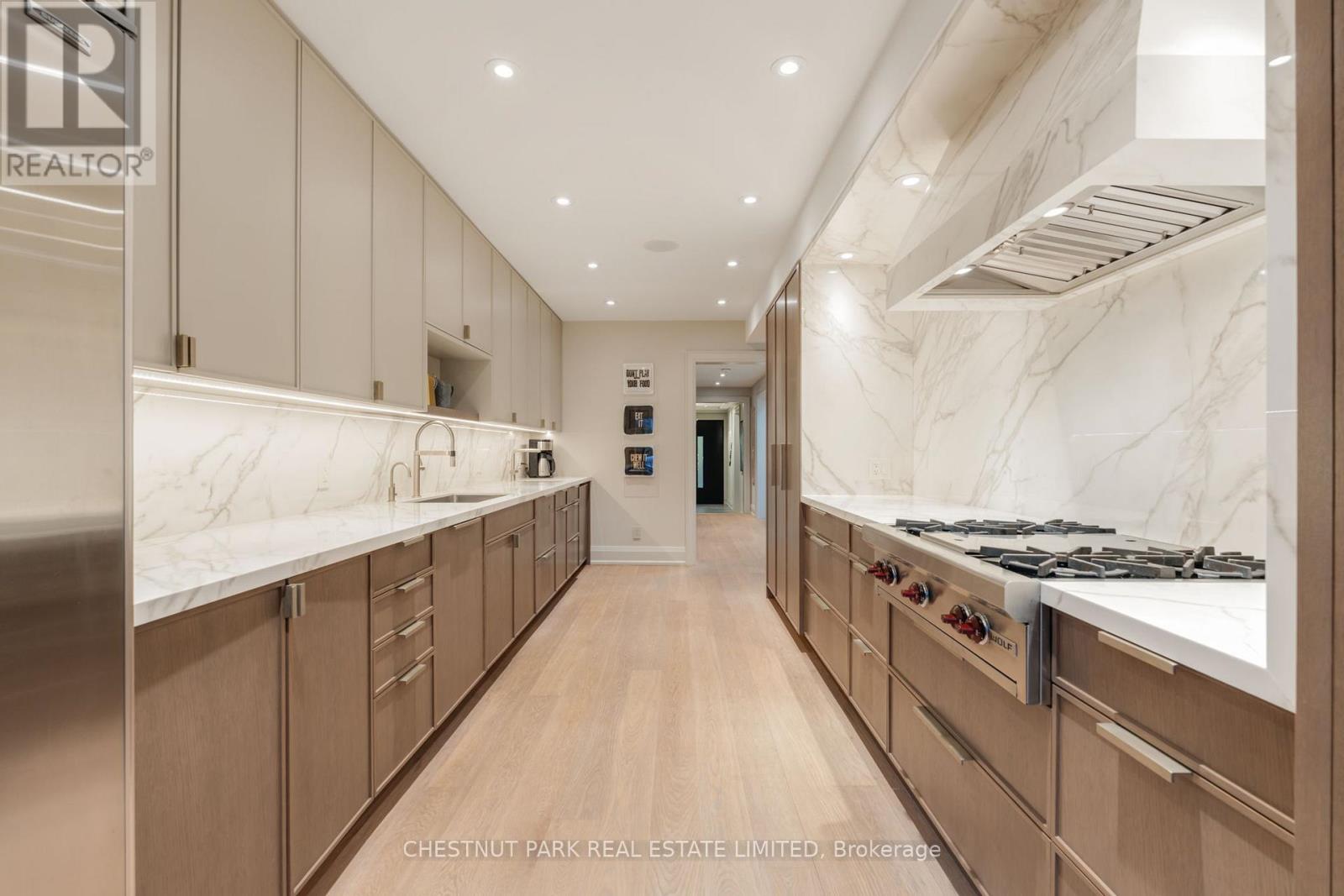 84 Oriole Road, Toronto, Ontario  M4V 2G1 - Photo 20 - C12691640