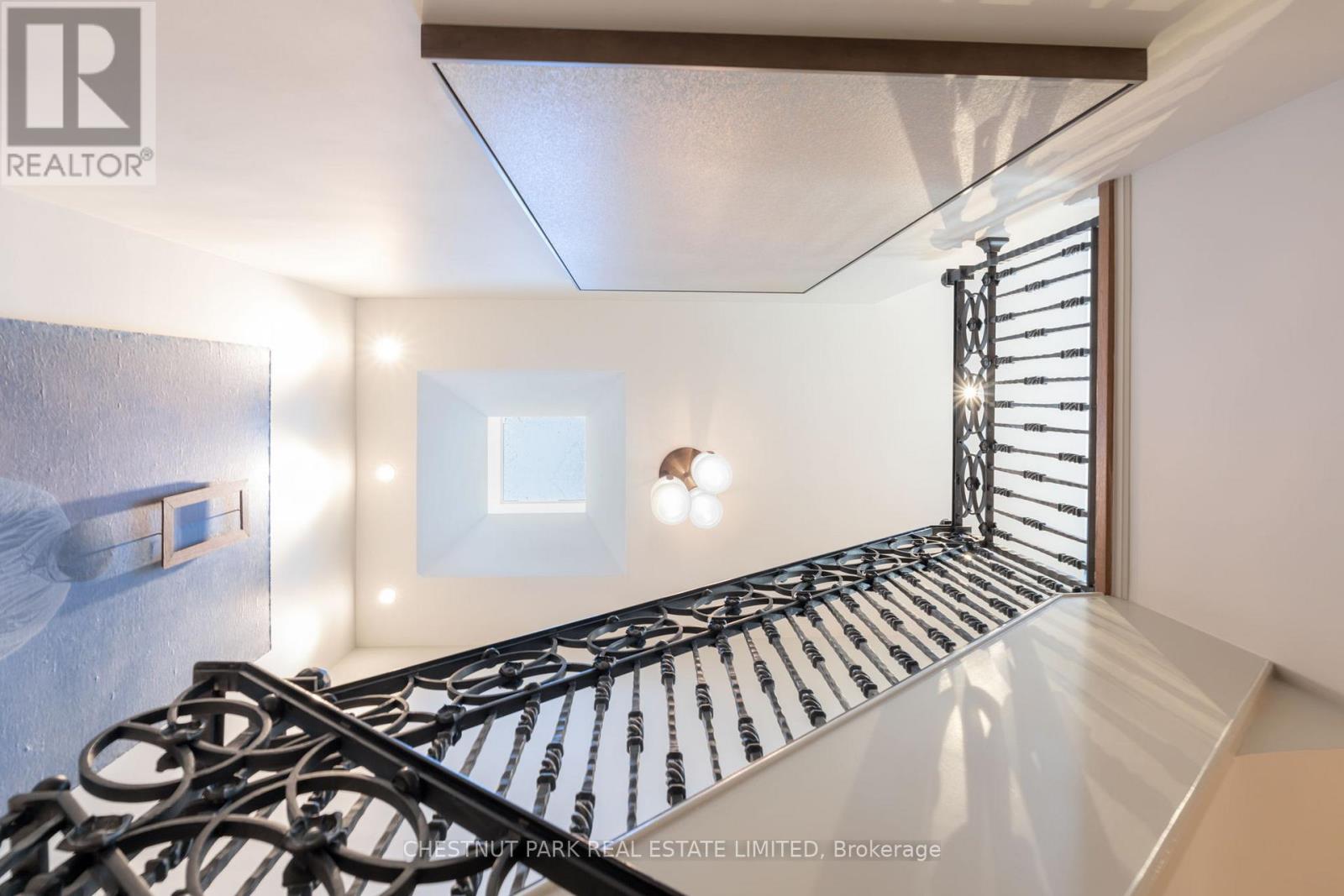 84 Oriole Road, Toronto, Ontario  M4V 2G1 - Photo 23 - C12691640