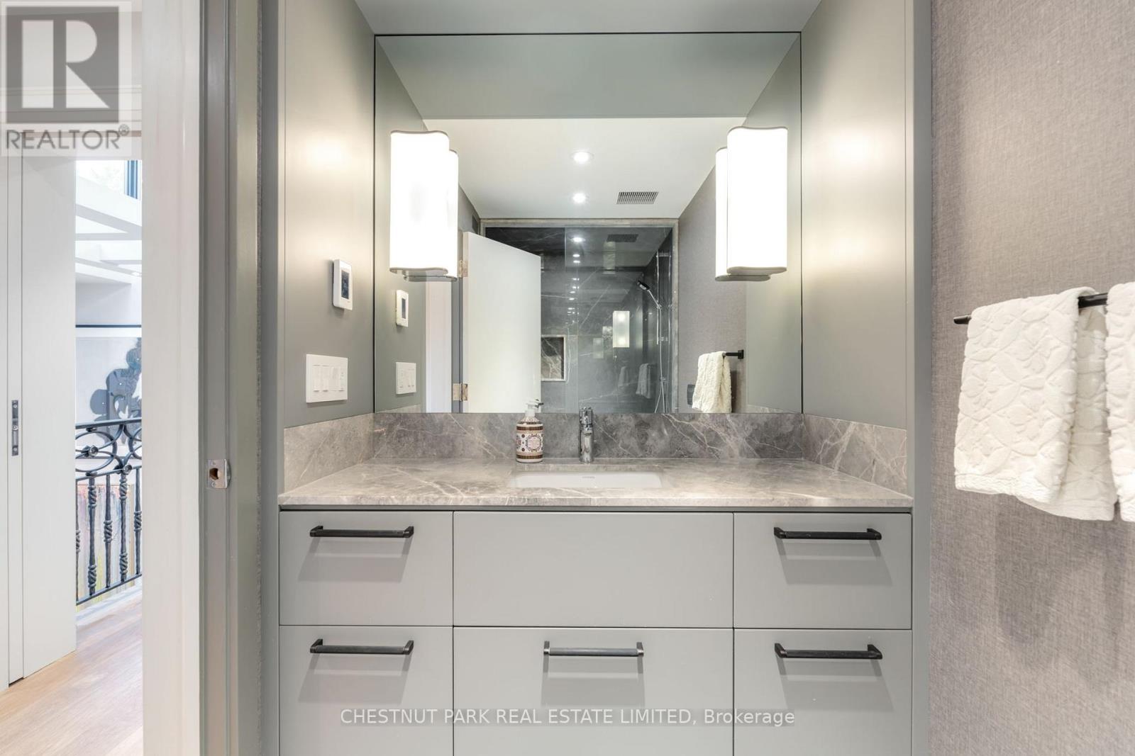 84 Oriole Road, Toronto, Ontario  M4V 2G1 - Photo 37 - C12691640