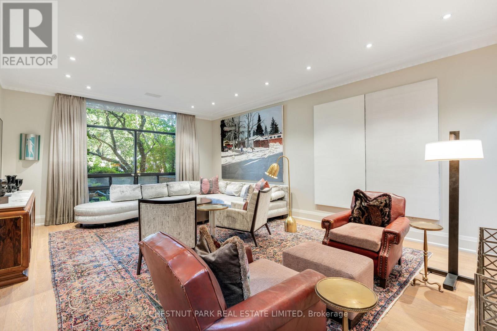 84 Oriole Road, Toronto, Ontario  M4V 2G1 - Photo 4 - C12691640