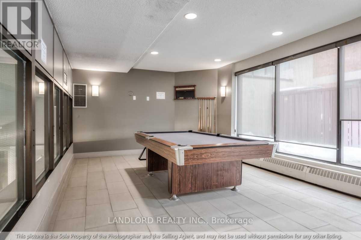 233 - 60 St Patrick Street, Toronto, Ontario  M5T 2X5 - Photo 17 - C12691650